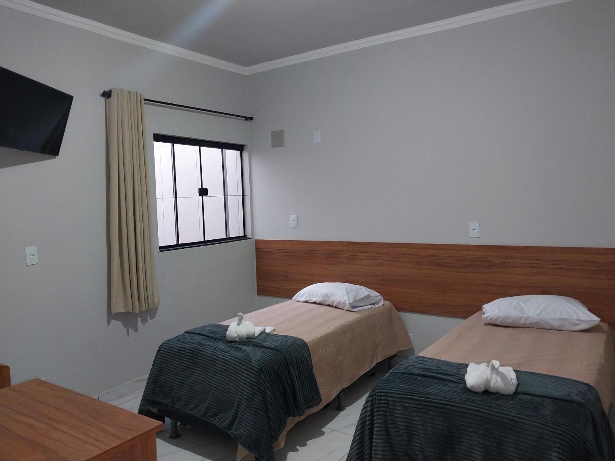 Hotel-Pousada Quartzo Rosa São Tomé das Letras Esterno foto
